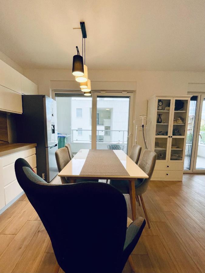 Alida Valli Apartment Kaštela エクステリア 写真