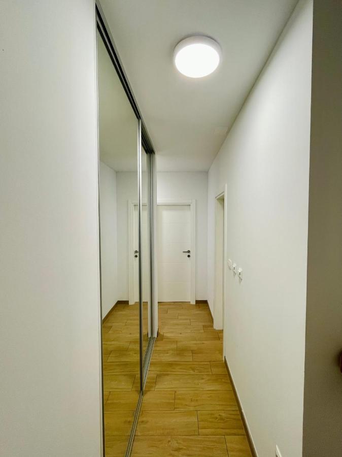 Alida Valli Apartment Kaštela エクステリア 写真