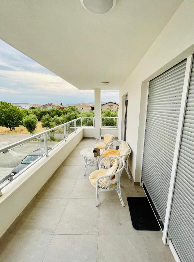 Alida Valli Apartment Kaštela エクステリア 写真