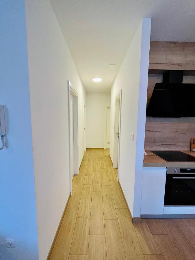 Alida Valli Apartment Kaštela エクステリア 写真